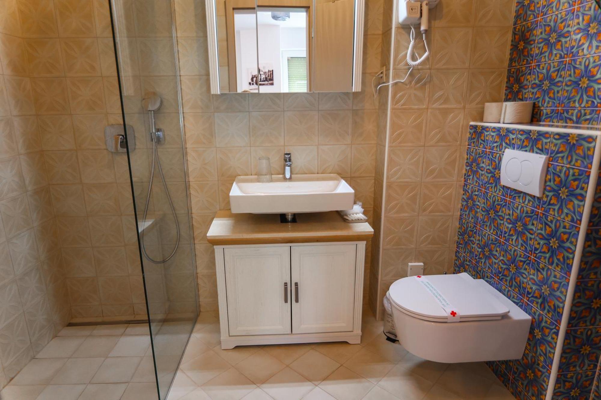 Apart Hotel Asteria 류블랴나 외부 사진